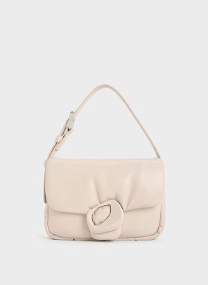 xEzoWPHFrzuDkDvi.jpg Moore Padded Shoulder Bag – Ivory